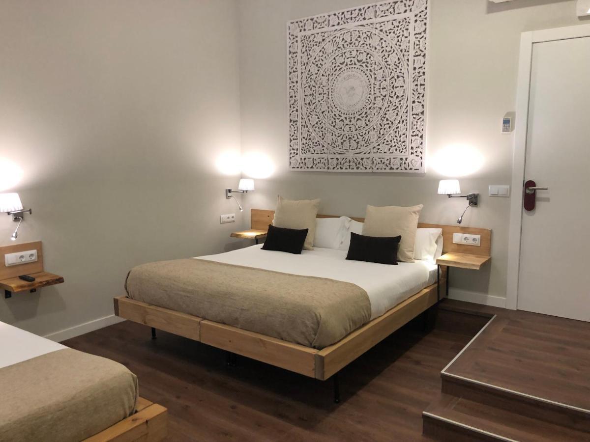 הוספיטלט דה יוברגאט Hotel Radha מראה חיצוני תמונה