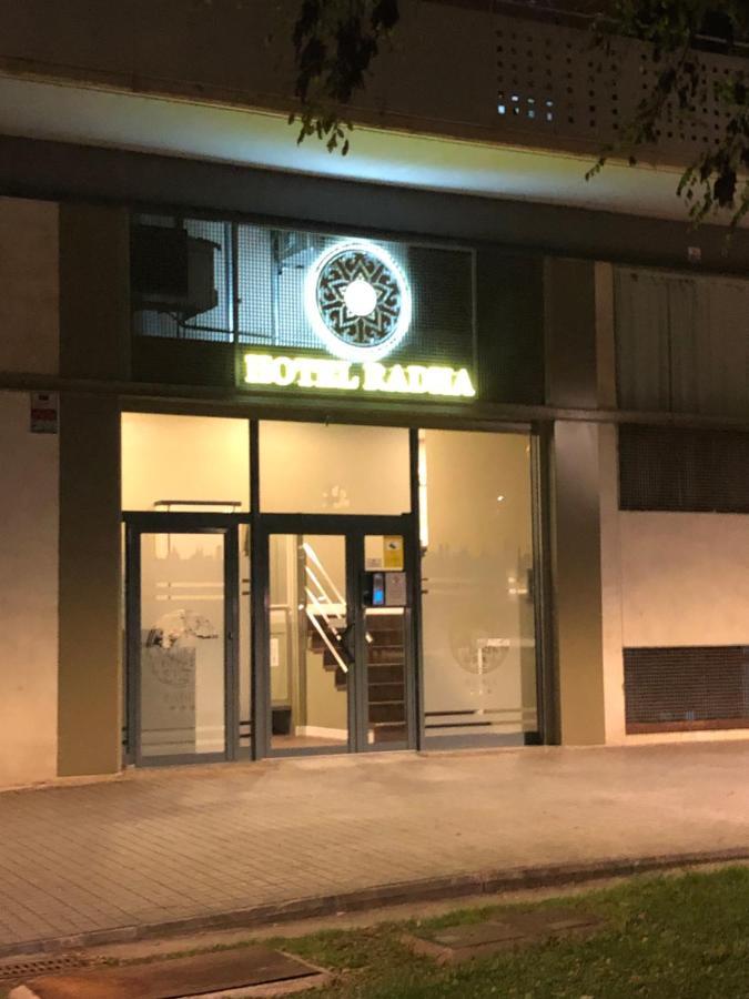 הוספיטלט דה יוברגאט Hotel Radha מראה חיצוני תמונה