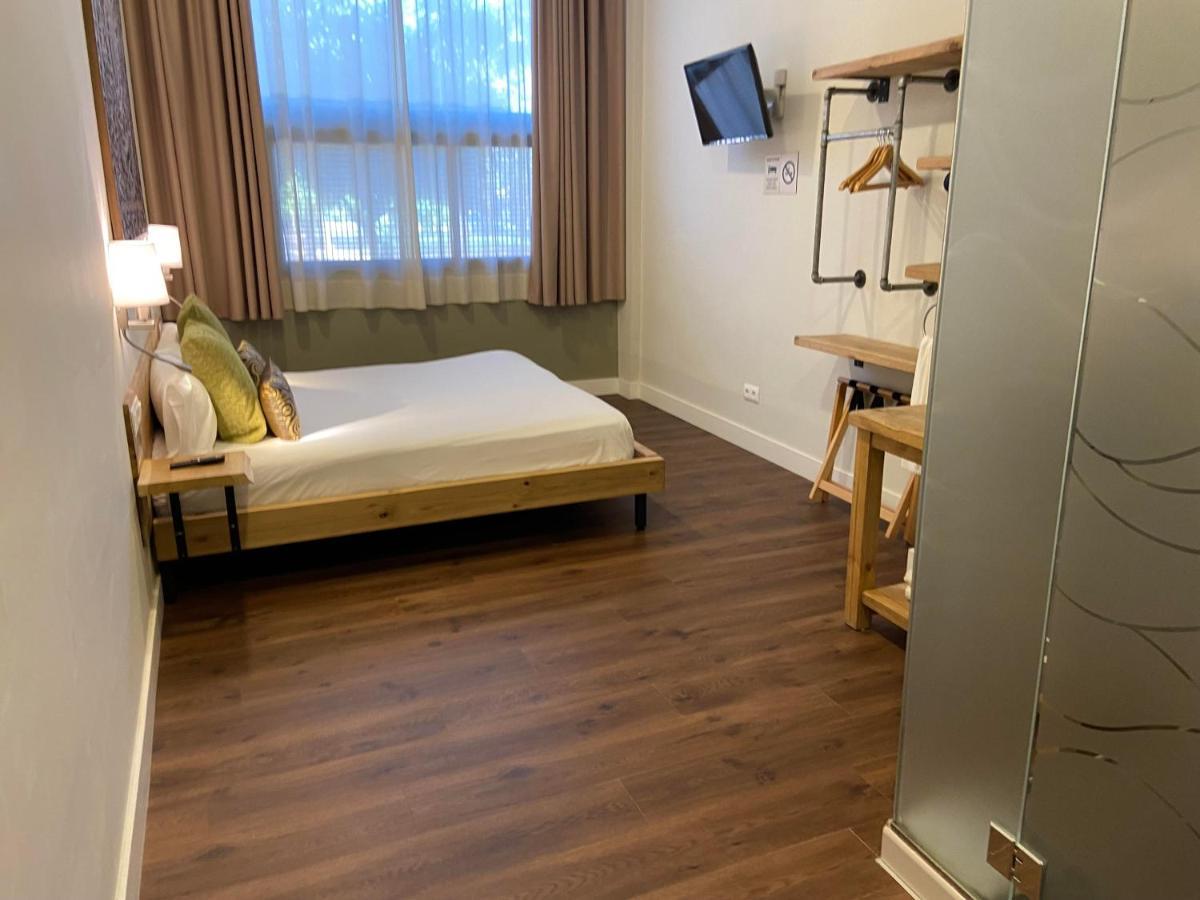 הוספיטלט דה יוברגאט Hotel Radha מראה חיצוני תמונה
